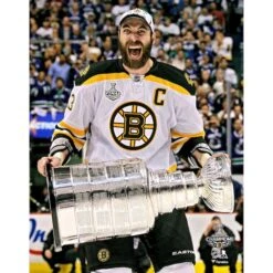 Zdeno Chara Boston Bruins Unsigned 2011 Stanley Cup Champions Raising Cup Photograph